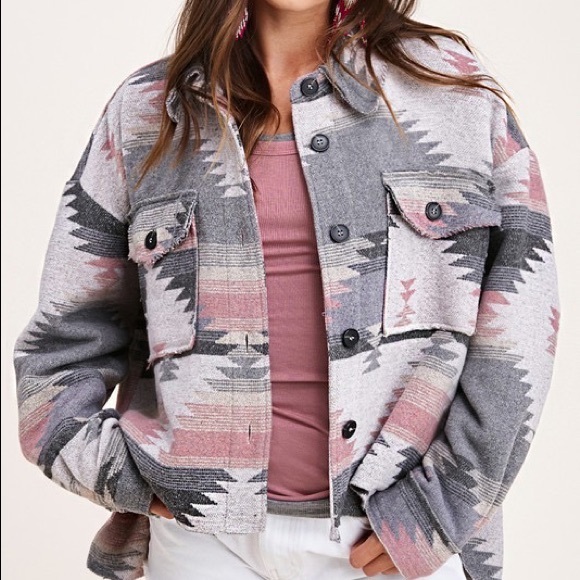 La Miel Jackets & Blazers - SALE!! 🎉New!! Trending La Miel Geometric Print Boxy Cropped Raw Hem Jacket